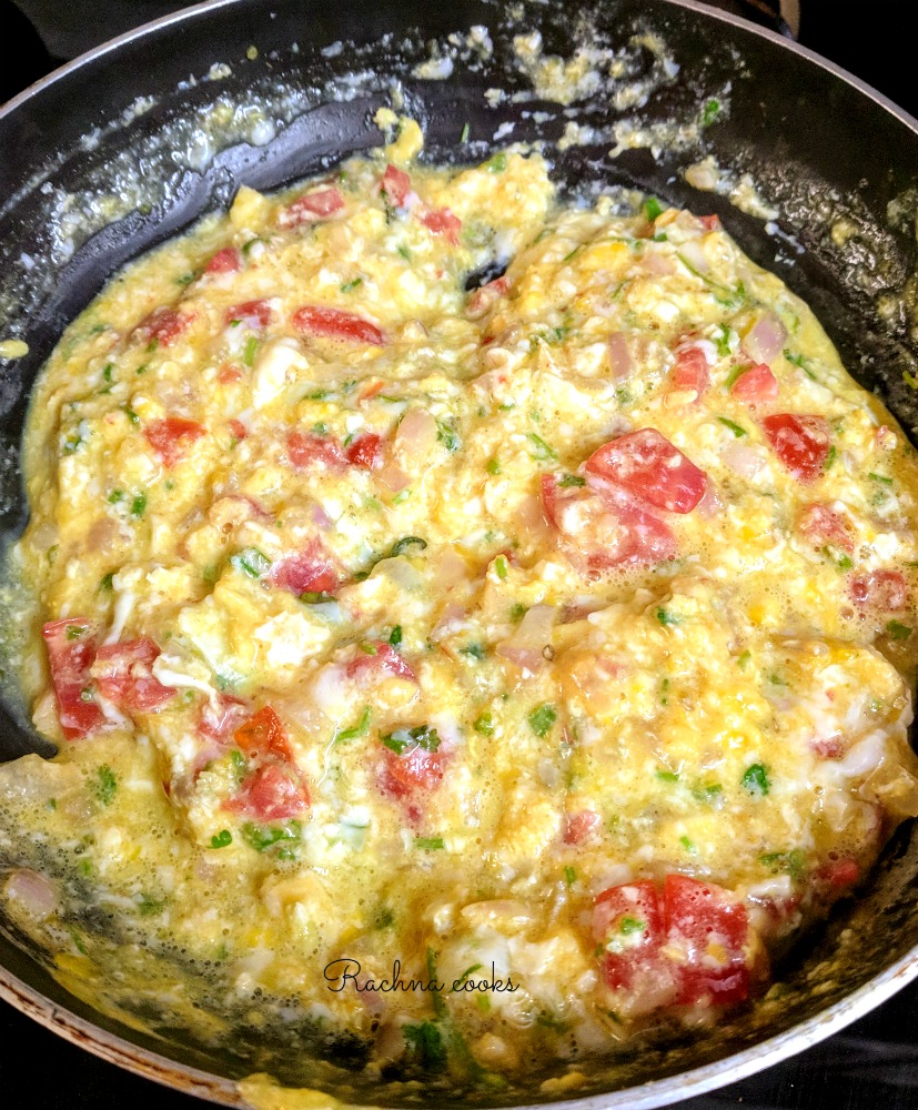 scrambled egss egg bhurji