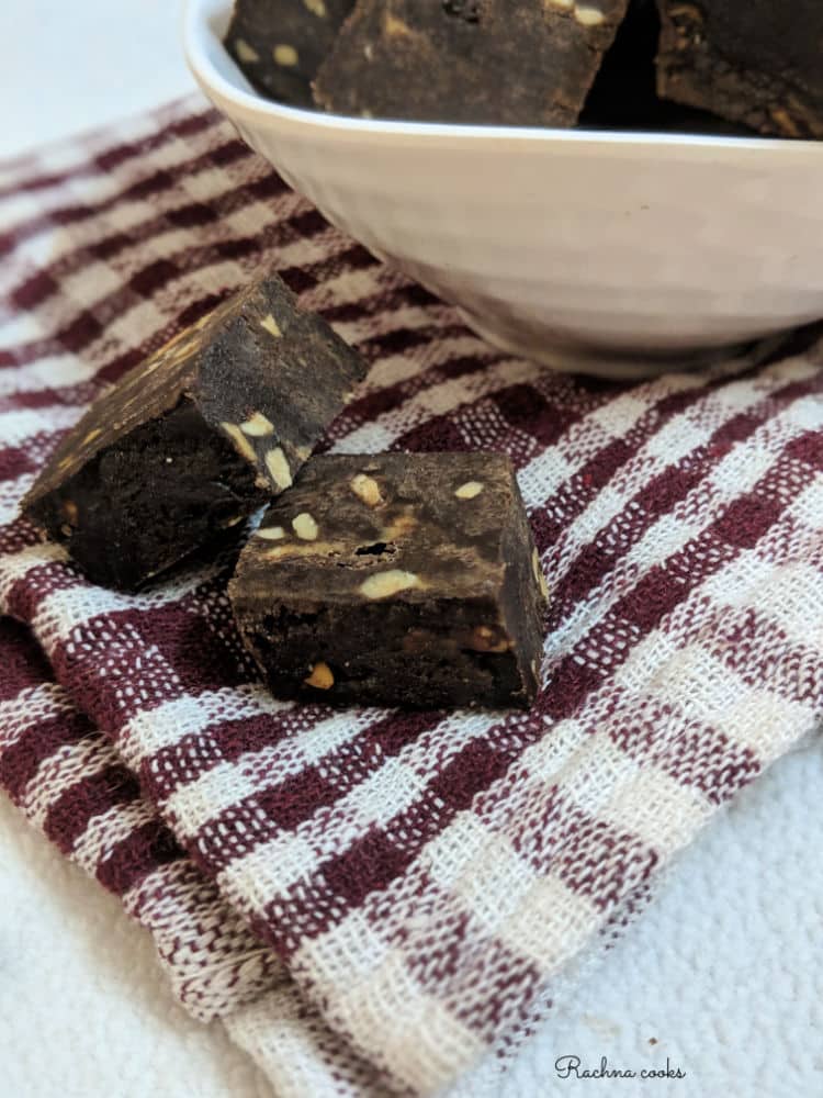 easy chocolate peanut butter fudge