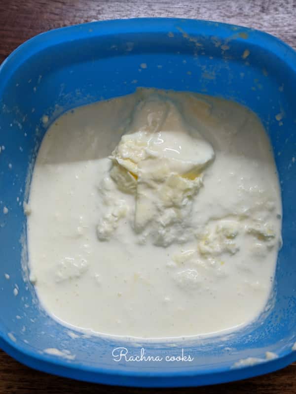 Thick milk cream to which yogurt or curd culture is mixed and left for a few hours.