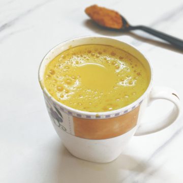 turmeric latte