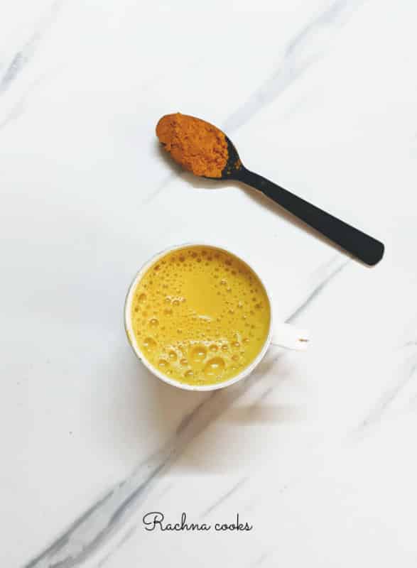 turmeric latte