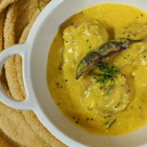 Punjabi Kadhi Recipe | How to Make Kadhi Pakora - Rachna cooks