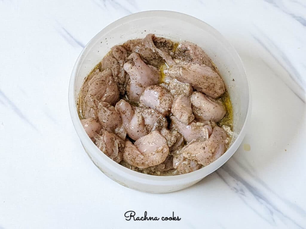 Chicken cubes marinated in lemon juice, pepper, salt, garlic and olive oil.