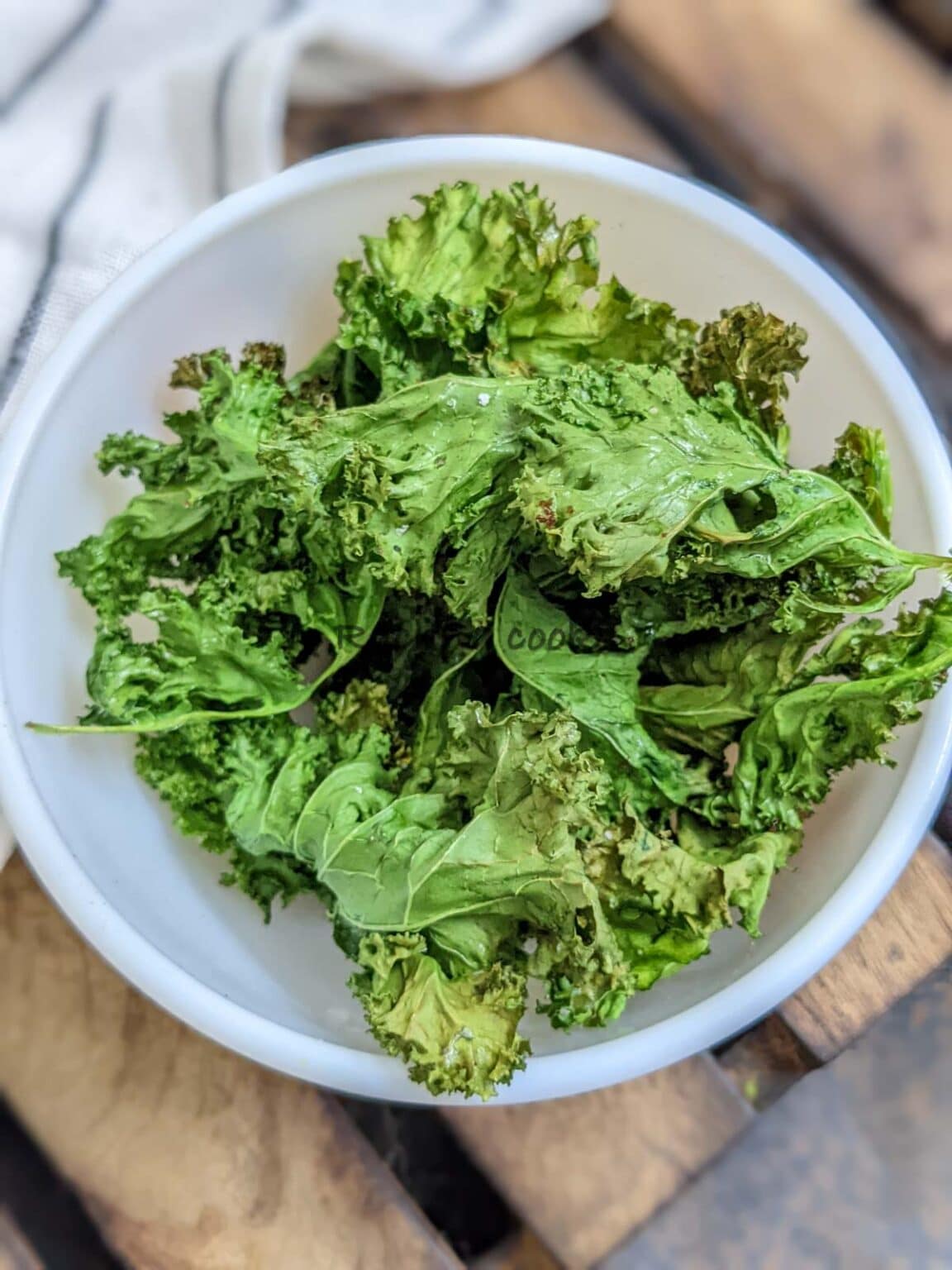 air-fryer-kale-chips-rachna-cooks