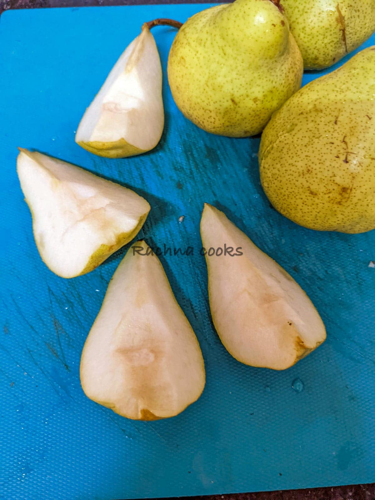 Cut pears on a chopping board