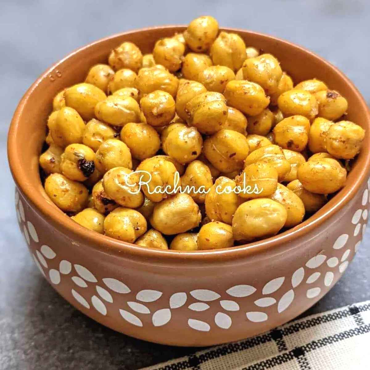 Close up of air fried chickpeas in a bowl