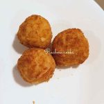 Mac and cheese bites on a plate