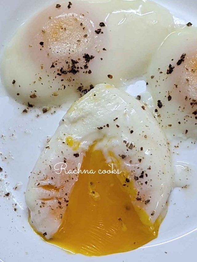 Air fryer Poached Eggs in Silicone Molds