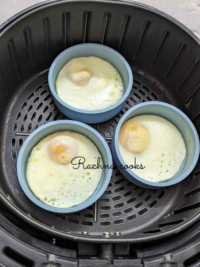 Fried Eggs in Air fryer | Sunny Side Up Eggs - Rachna cooks
