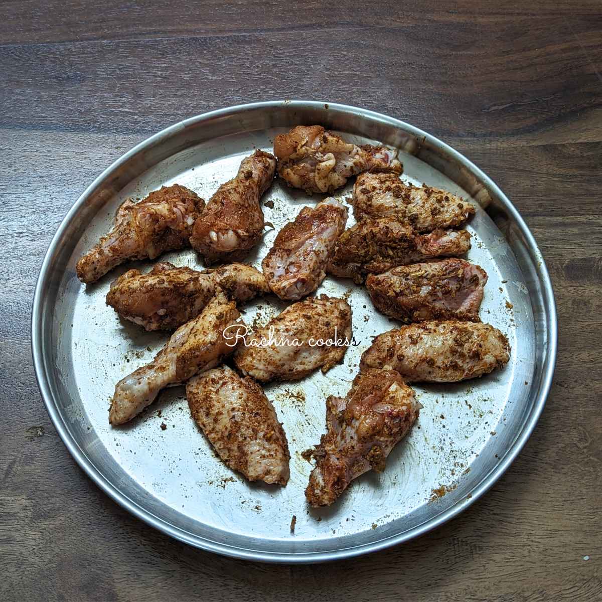 Wings coated with spice mix