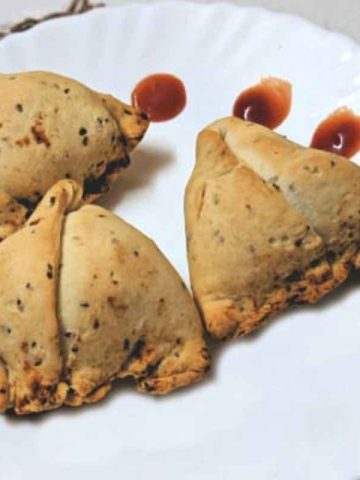 Samosas on a plate after air frying