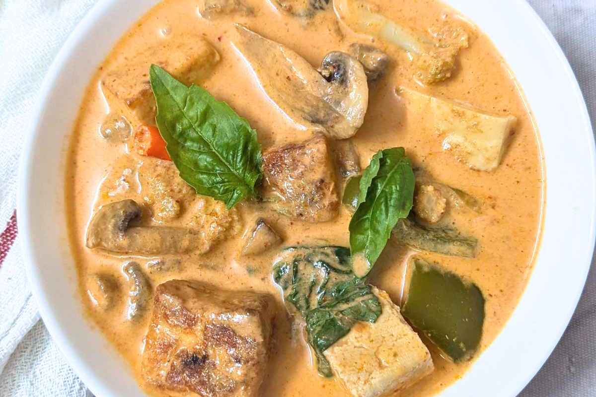 Thai Red curry in a white bowl