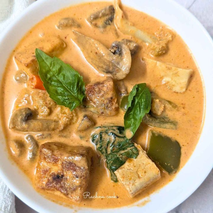 Vegan Thai Red Curry with Crispy Tofu - Rachna cooks