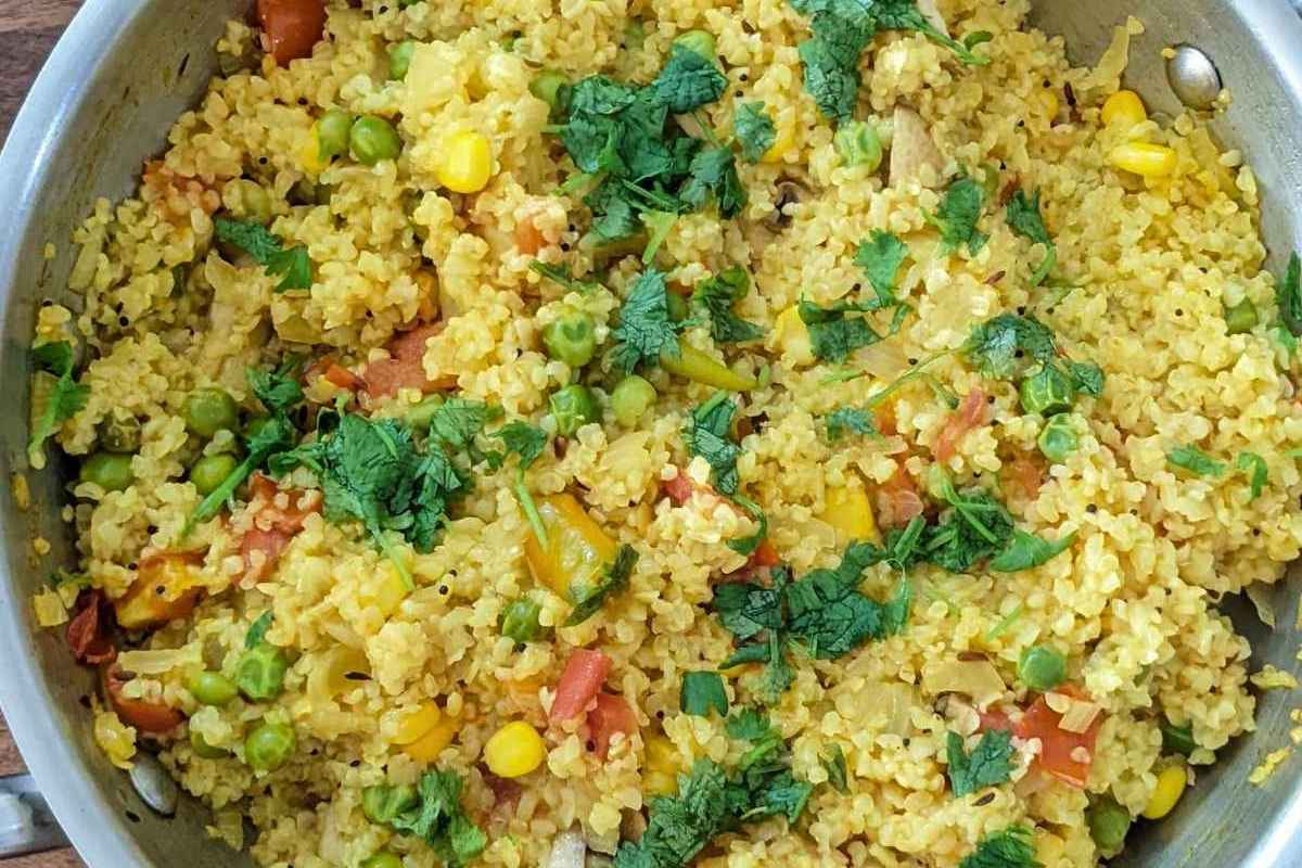 Close up of bulgur upma