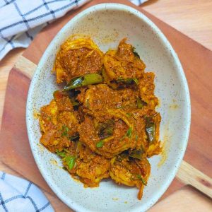 Prawn sukka served in a platter