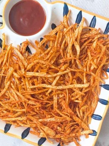 Shoestring fries on a plate