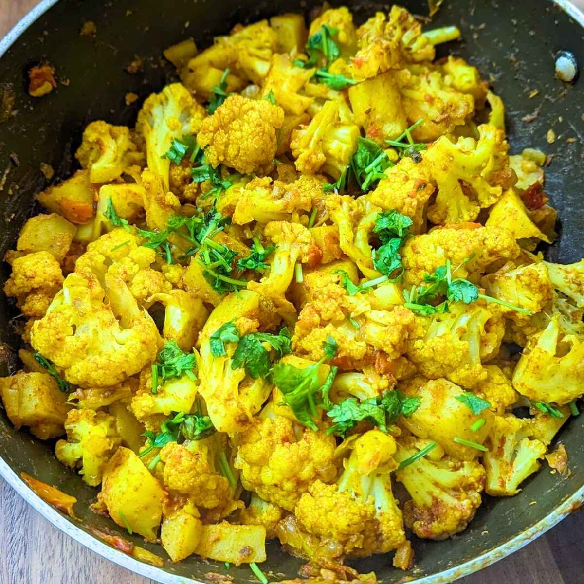 Aloo gobi in a pan